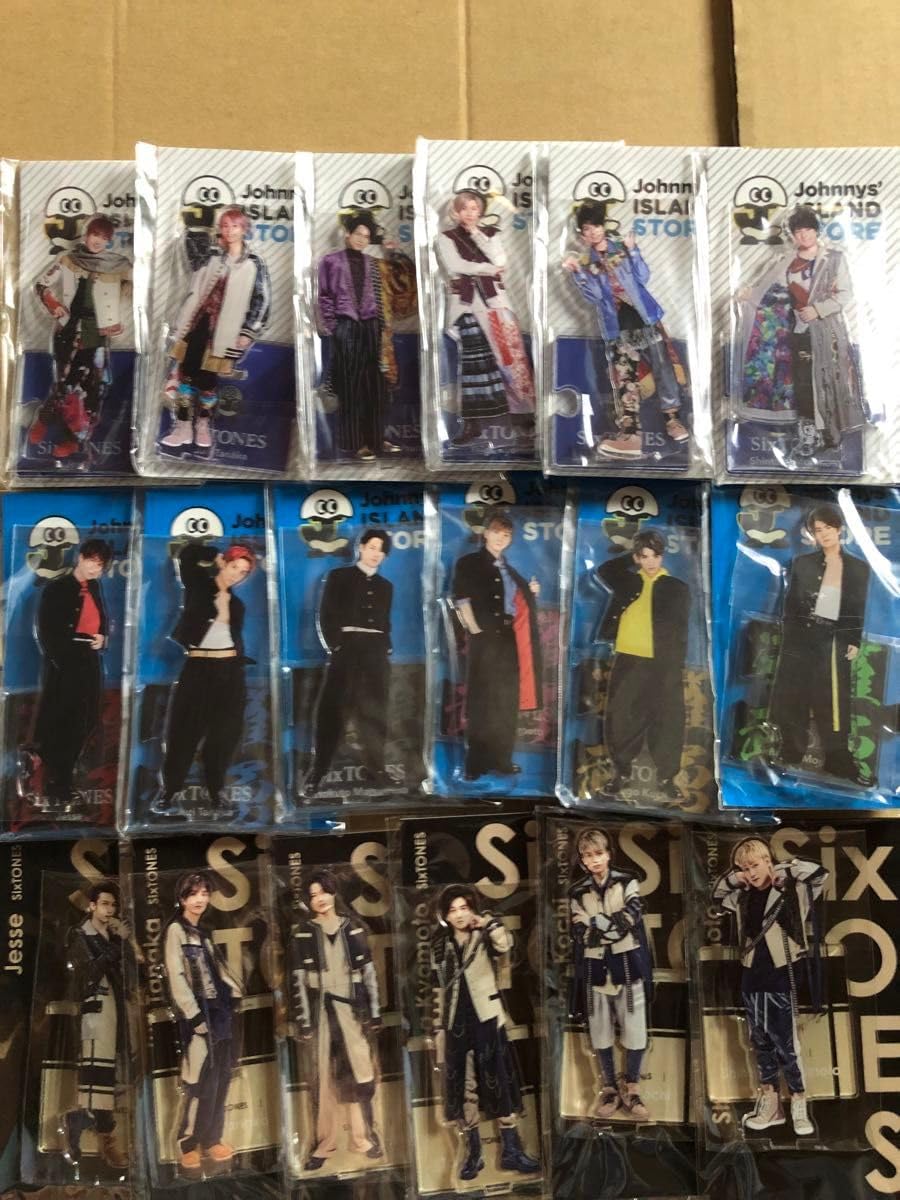 Six TONESアクリルスタンドセット 専用】Man サマパラ アクリル